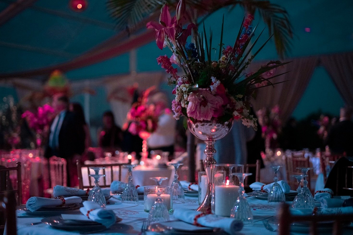 Ideas románticas para sorprender a tus invitados